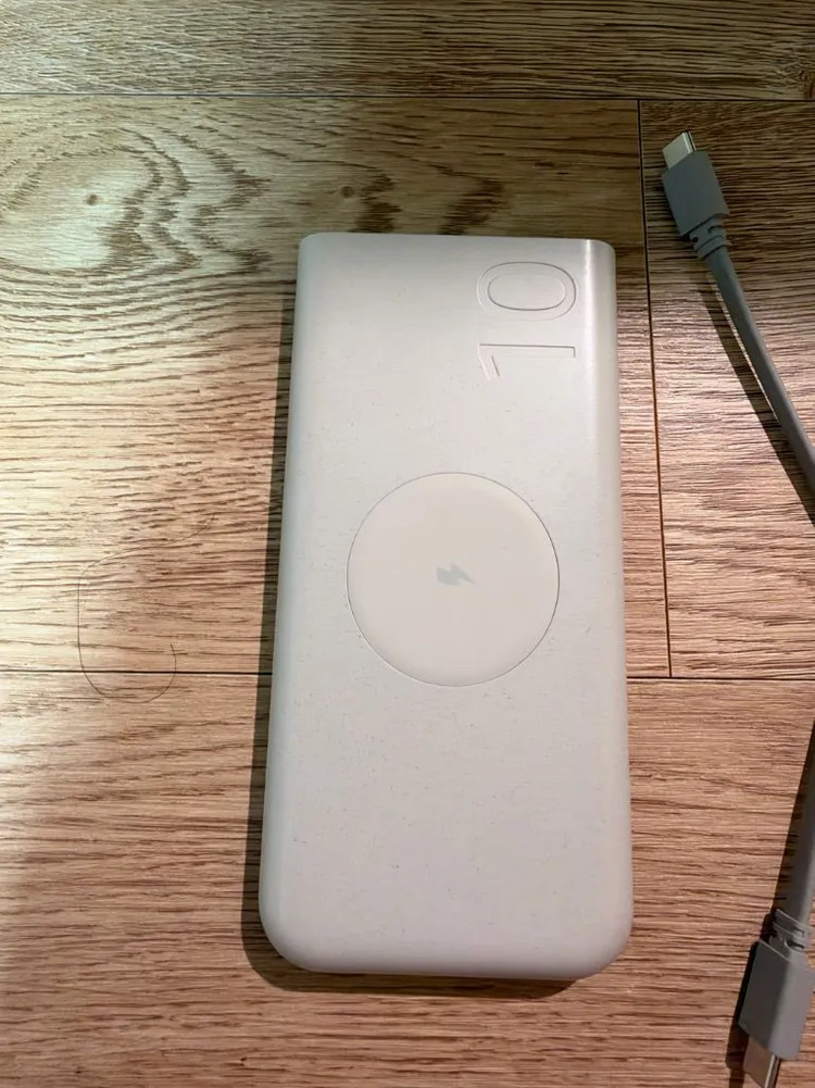 삼성 EB-U2510 무선충전 보조배터리 10,000mAh 이미지
