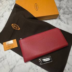 TODS 레드 가죽 클러치 이미지