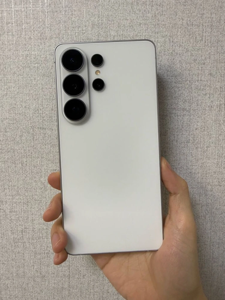 삼성 갤럭시 S26울트라 256GB - 안심되는 중고거래