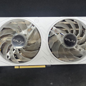[벌크] 갤럭시 GALAX 지포스 RTX 4060 Ti EX WHITE OC D6 8GB 이미지