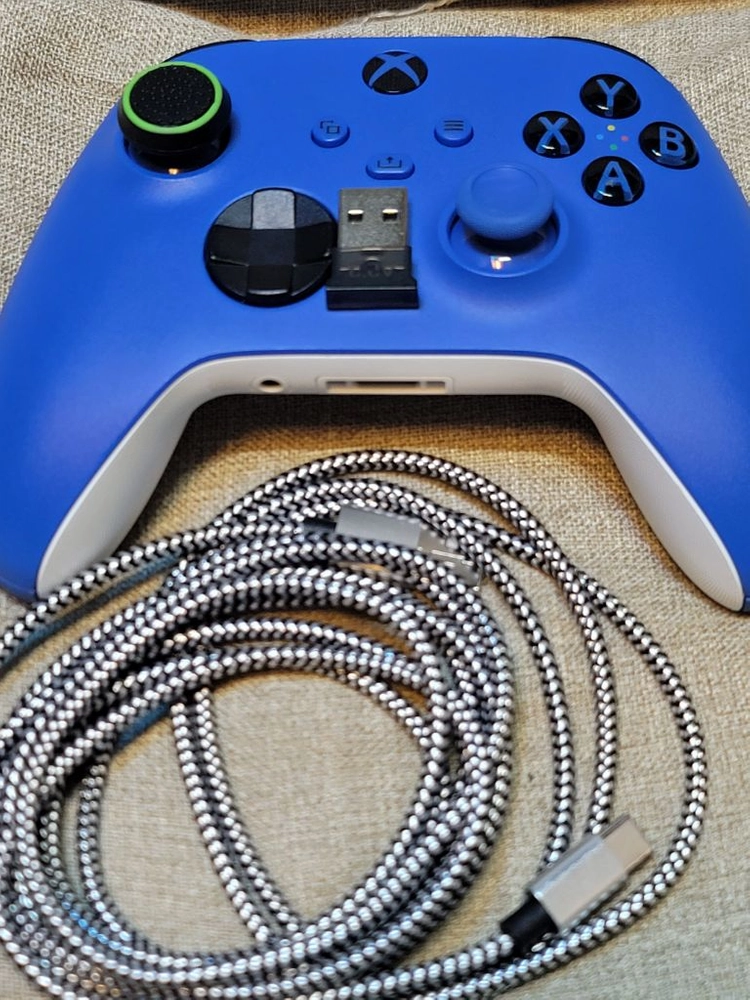 XBOX 엑박 4세대 게임패드 풀 패키지 전용충전지+USB3미터 케이블+ 블루투스동그리+스틱보호 캡 이미지