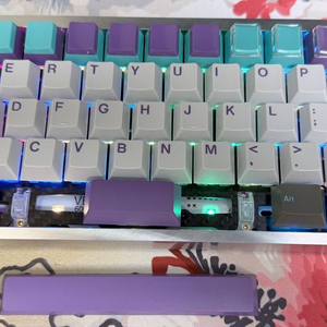 베놈 venom 60he 6.25 RGB 풀알루하우징 래피드 자석축 키보드 이미지