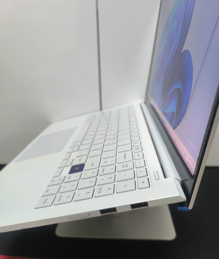 삼성 갤럭시북 이온 노트북 NT951XCJ 이미지