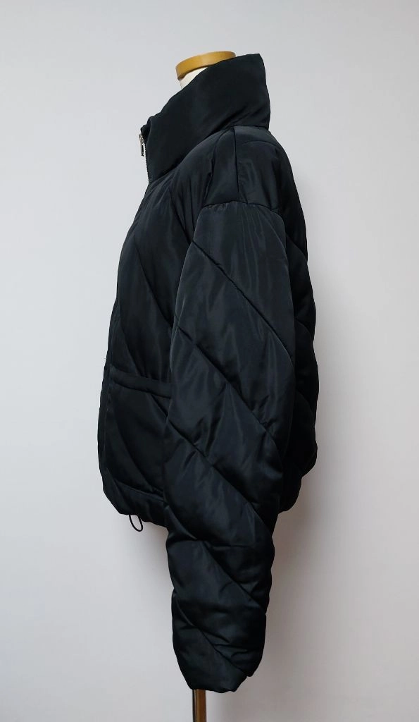 자라(ZARA) 다이아고날 푸퍼 패딩 자켓 / S사이즈 (블랙) 이미지