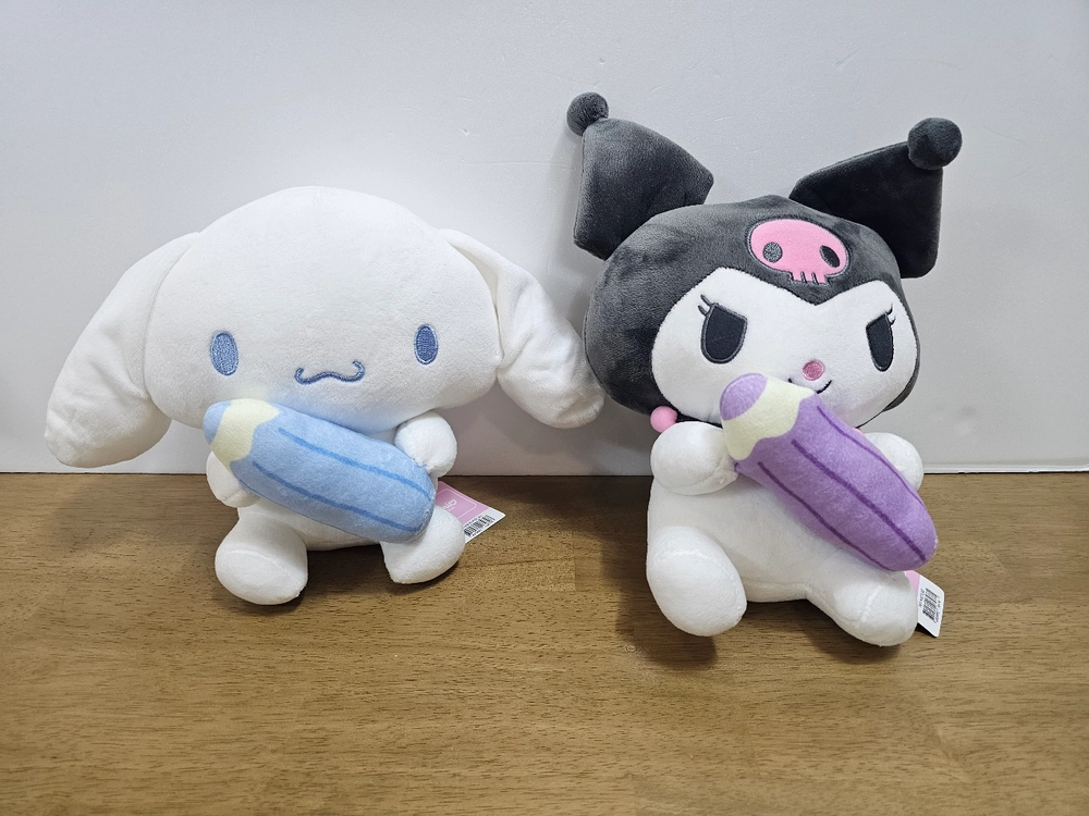 산리오 열공 중형 인형 새거 팔아요 이미지