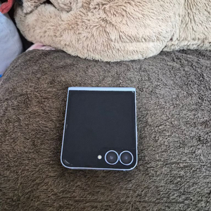 삼성 갤럭시 Z플립6 256GB 깨끗 이미지