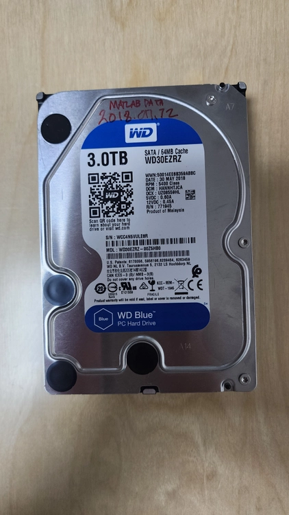 WD BLUE HDD 3TB 3.5인치 컨디션 좋습니다. 이미지
