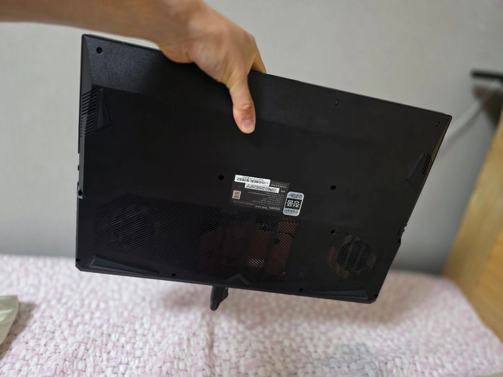 게이밍노트북 Bossmonster GTX74 N9X7Q24 rtx4070 16gb 512gb 240hz 이미지