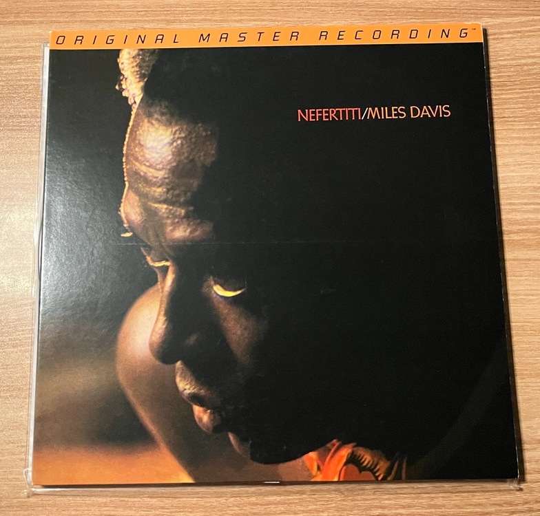 마일스 데이비스 Miles Davis Nefertiti LP Vinyl 이미지