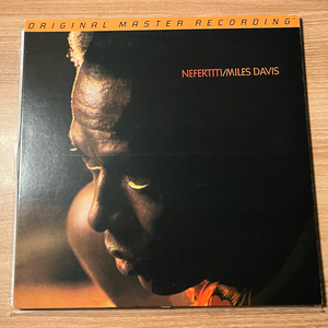 마일스 데이비스 Miles Davis Nefertiti LP Vinyl 이미지