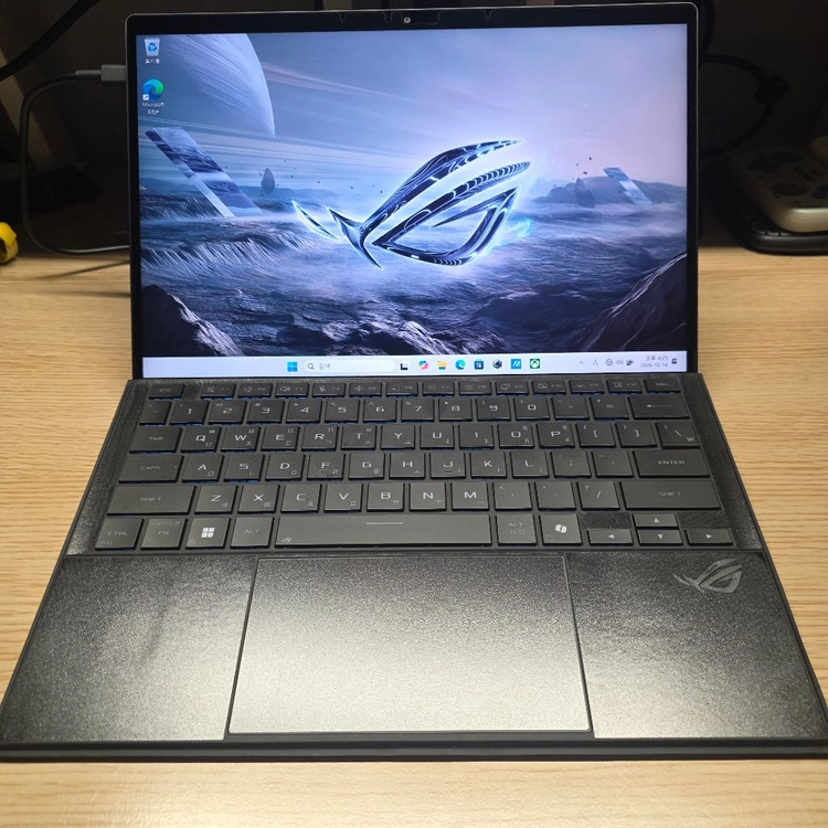 z13 2025 64gb 1tb 팝니다. 퍼펙트워런티 가능 (2TB 추가 가능 250,000원) 이미지
