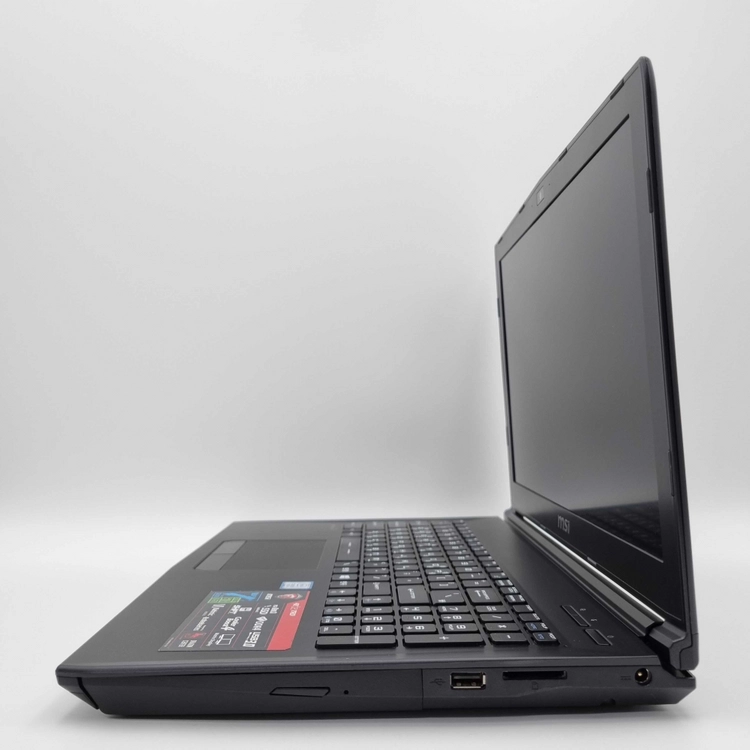 리퍼비시 MSI i5 HQ RAM 16GB GTX 1050 1.2TB 15.6인치 게이밍 리퍼 노트북 이미지
