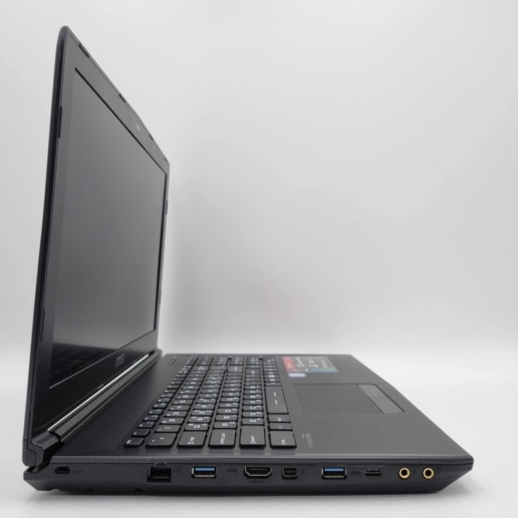 리퍼비시 MSI i5 HQ RAM 16GB GTX 1050 1.2TB 15.6인치 게이밍 리퍼 노트북 이미지
