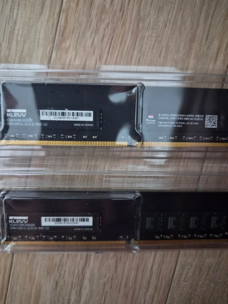 KLEVV DDR4 16GB 메모리 2개 세트 이미지