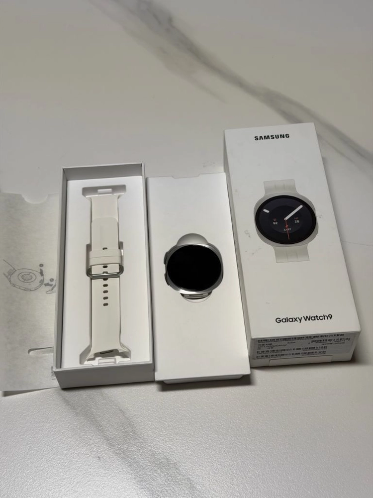 갤럭시 워치9 40mm 크림 화이트 단순개봉 미사용 이미지