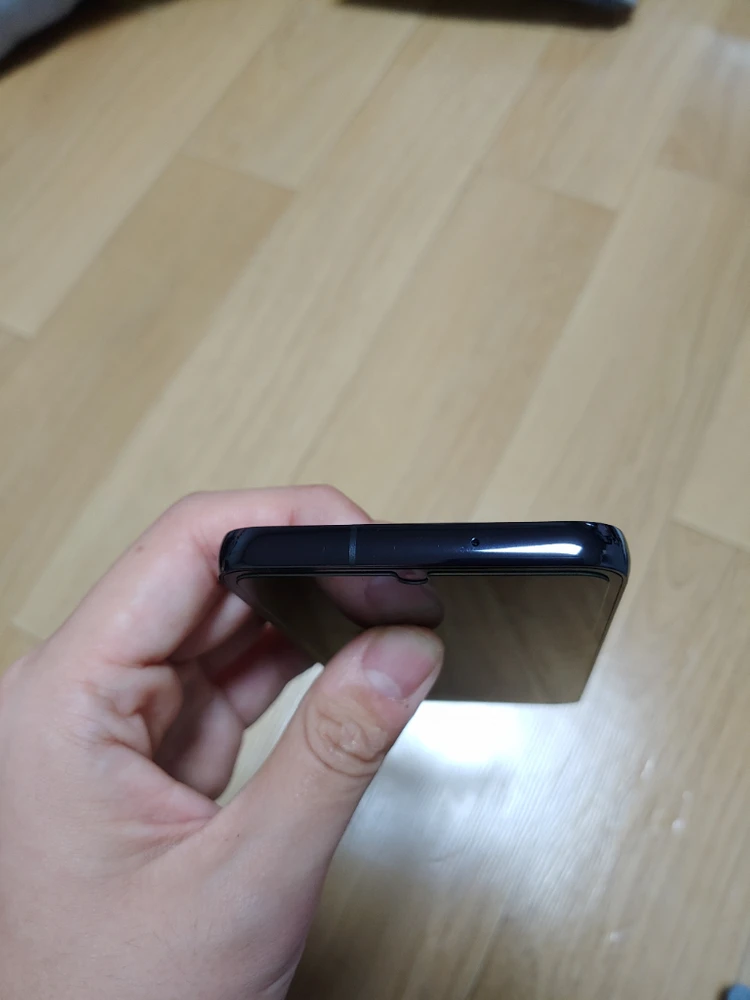 갤럭시 S23 256GB 블랙 팝니다. 이미지