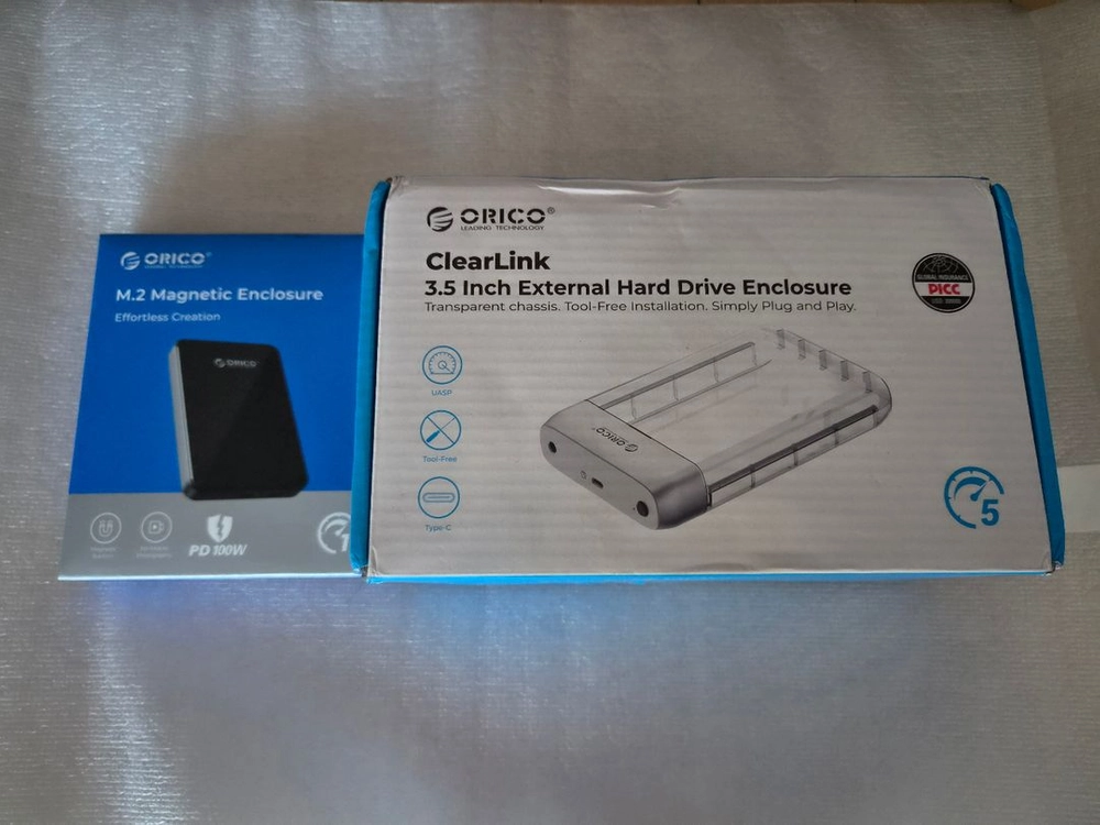 오리코 맥세이프 m.2 NVME SSD 6in1 허브 풀알루미늄 외장케이스 + 오리코 2.5,3.5인치 외장 하드 이미지