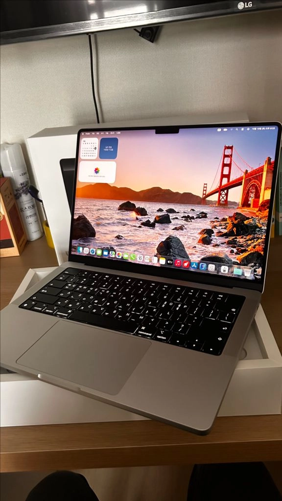 맥북 프로 14인치 M3 8GB / 512GB 판매합니다 이미지