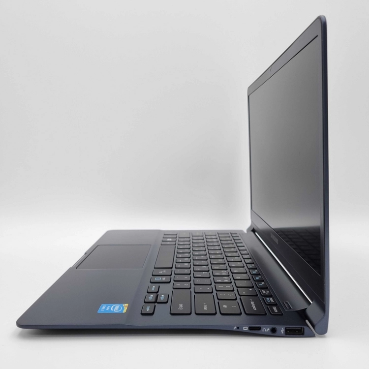 리퍼비시 삼성 i7 CPU RAM 8GB SSD 256GB 13.3인치 리퍼 노트북 이미지