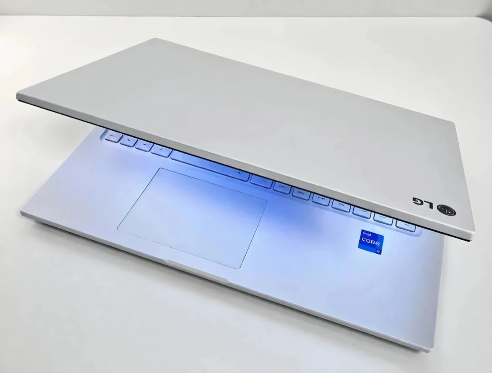 (S급 고사양) LG 울트라북 (i7 12세대, 16GB 램) 이미지