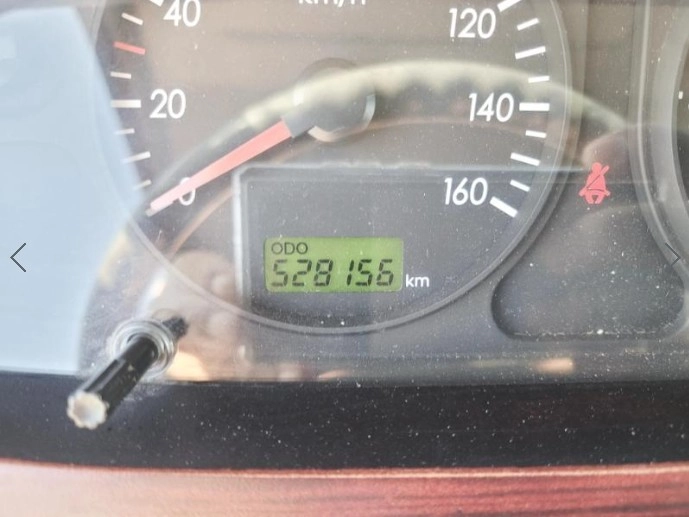 3.5톤카고트럭 3.5톤화물차 3.5톤트럭 2014년 528,136Km 관리 잘한 차량 이미지