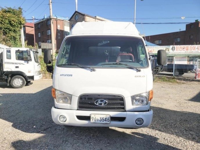 3.5톤카고트럭 3.5톤화물차 3.5톤트럭 2014년 528,136Km 관리 잘한 차량 이미지