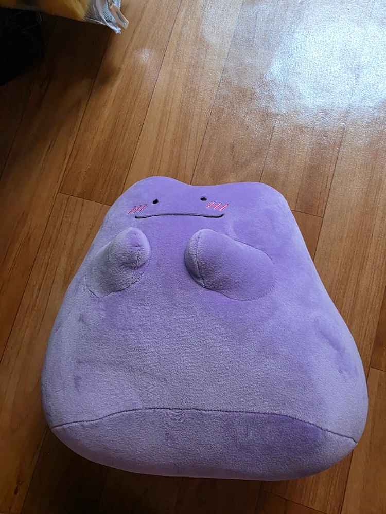 보라색 메타몽 봉제인형 이미지