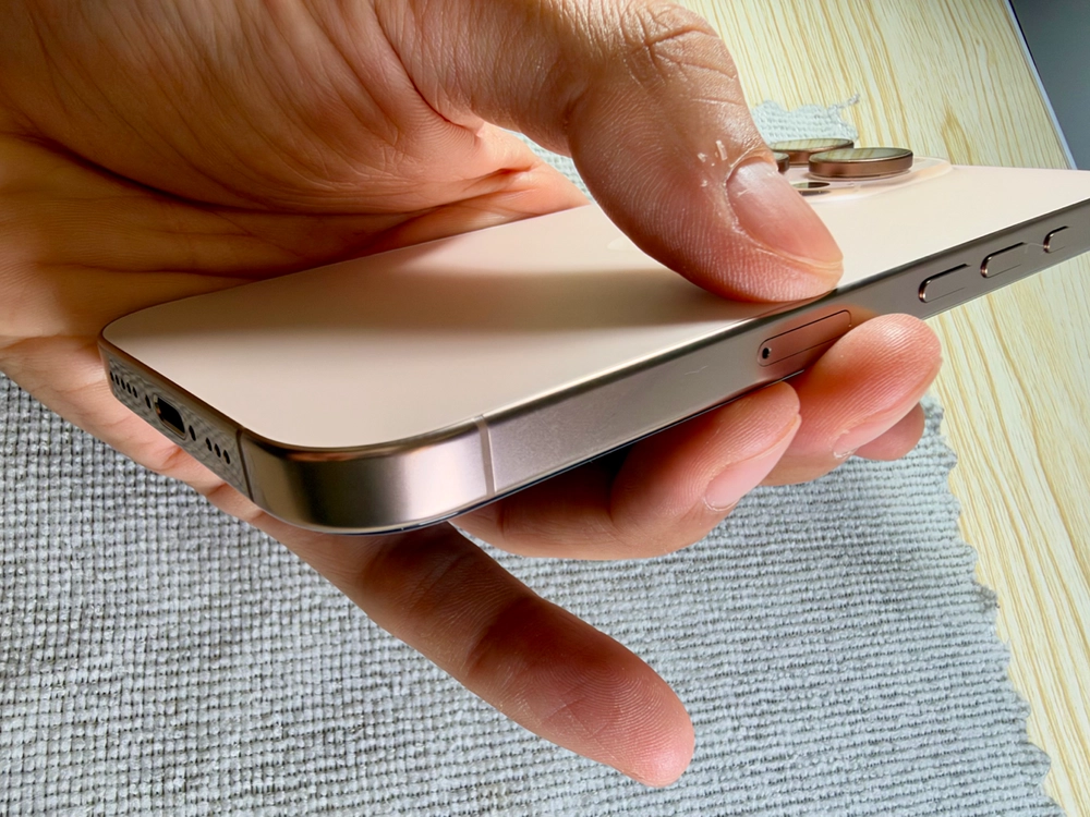 아이폰 16 프로 256GB 데저트 팝니다! 이미지