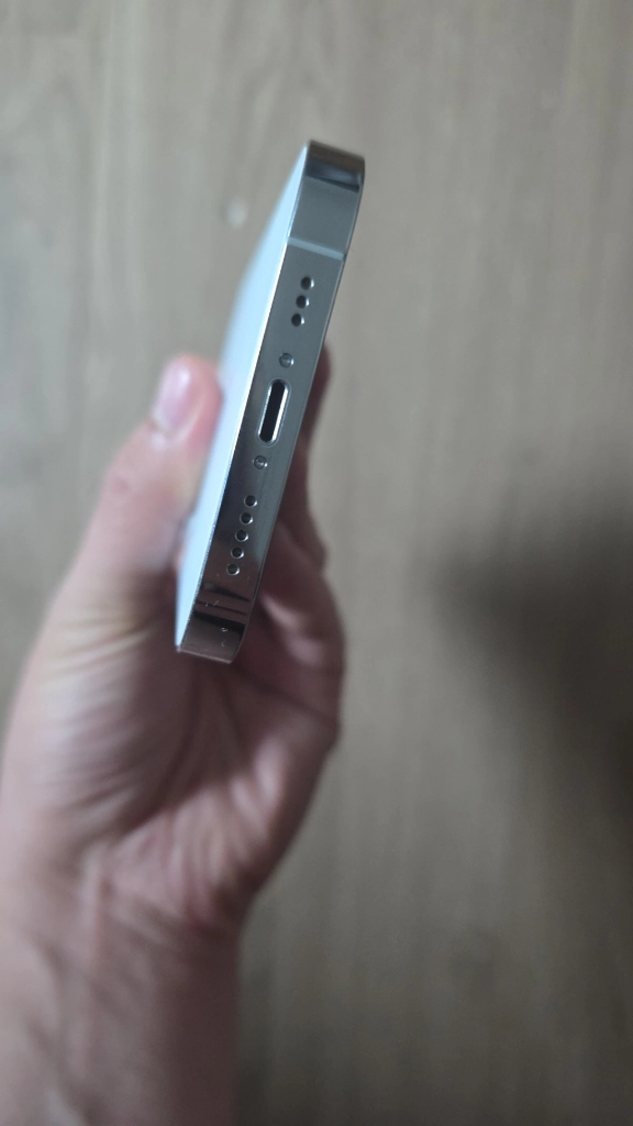 아이폰 14 프로 128G 화이트 이미지