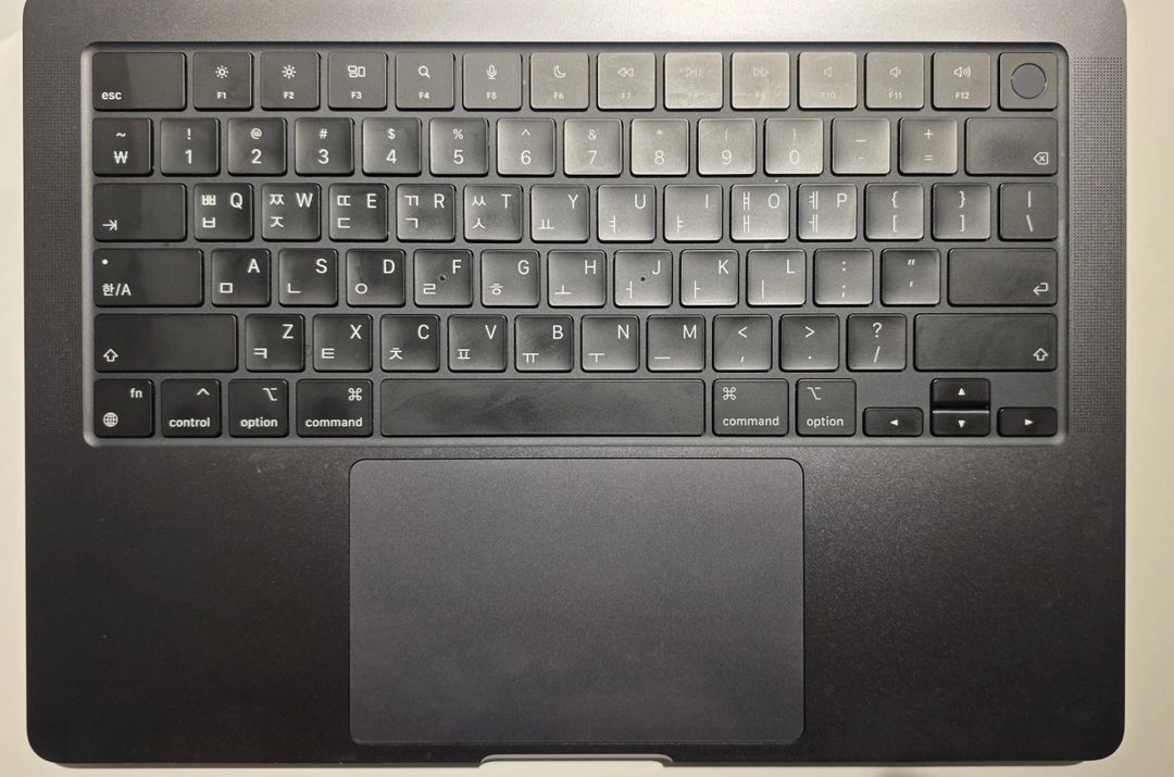 맥북 M3 Max 128gb 14인치 이미지