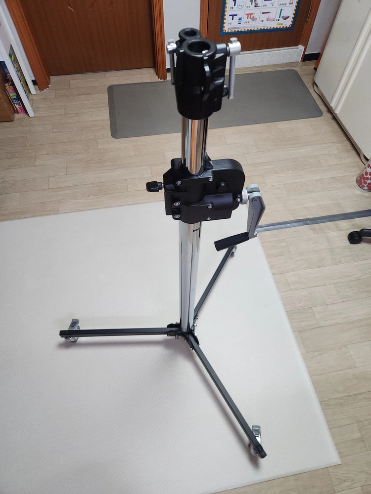 맨프로토 083NWLB 스탠드 판매합니다. 이미지