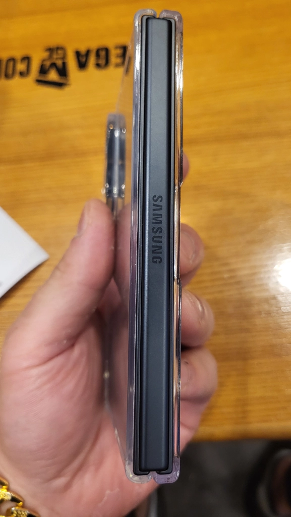 갤럭시폴드8 256gb 이미지