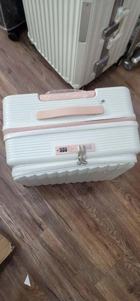 기내반입 해외여행 수학여행 출장 20인치 캐리어 이미지