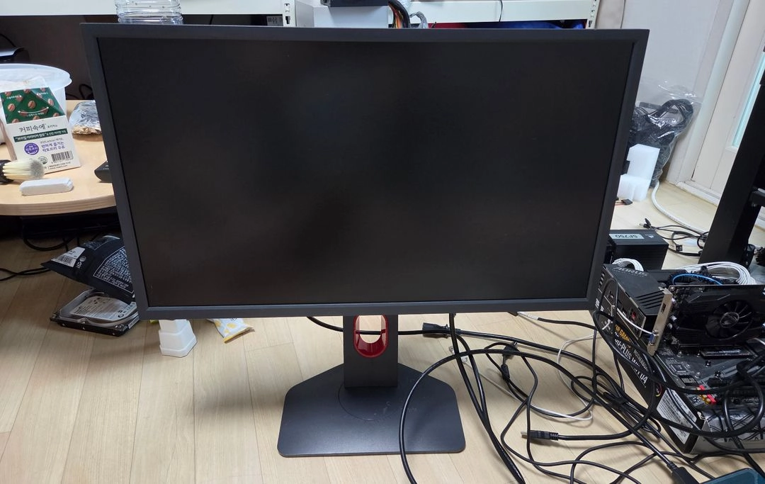 벤큐 XL2450K 24인치 게이밍 모니터 이미지