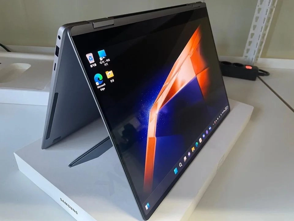 삼성갤럭시북4프로360 울트라7 NT960QGK-KC71G 판매합니다 이미지