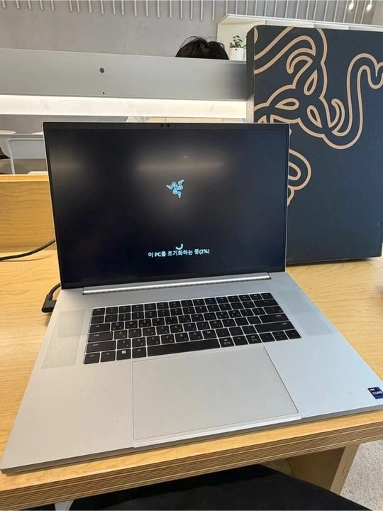 레이저 블레이드 18/i9/32GB/4090RTX 게이밍 노트북 - 안심되는 중고거래