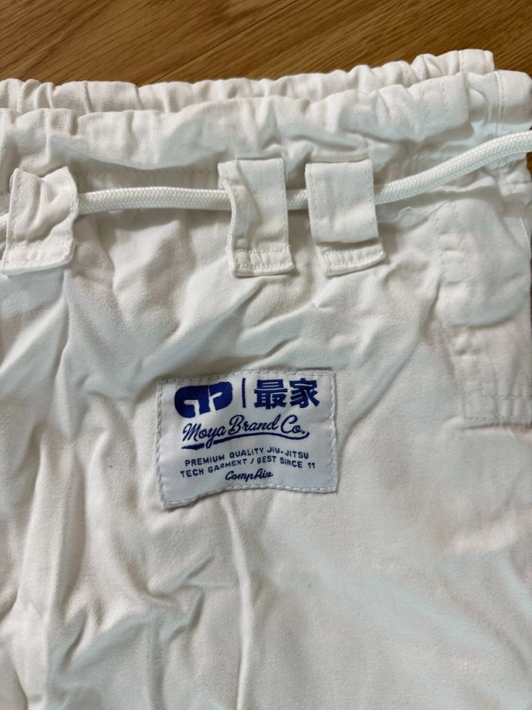 주짓수 도복 모야 A0 팝니다 이미지