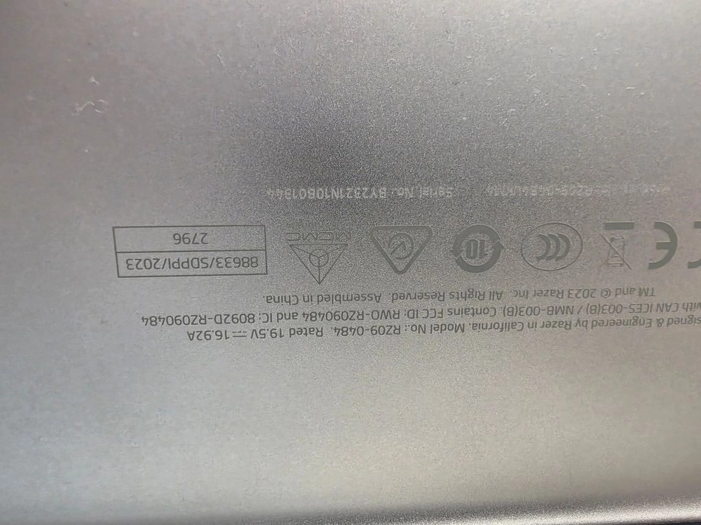 [레이저] 블레이드18 RTX4090 i9 razer blade 18 풀박스 국내정발 이미지