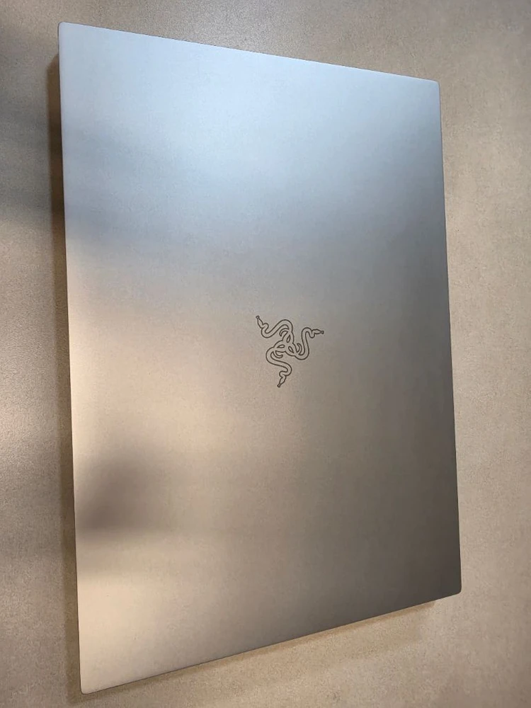 [레이저] 블레이드18 RTX4090 i9 razer blade 18 풀박스 국내정발 이미지
