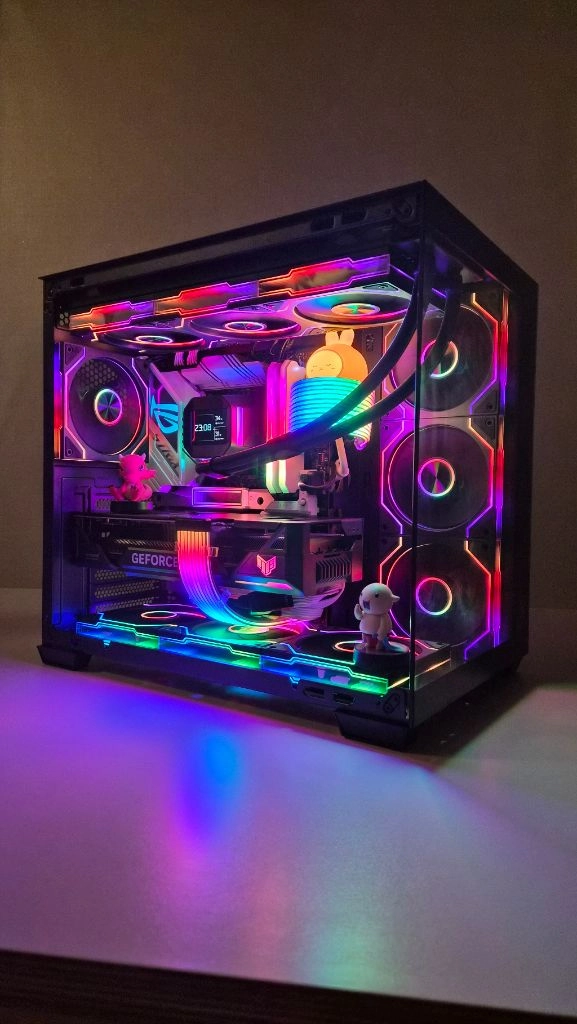 게이밍용 고사양 컴퓨터 i7 14700kf rtx 4070ti 윈도우 정품 이미지