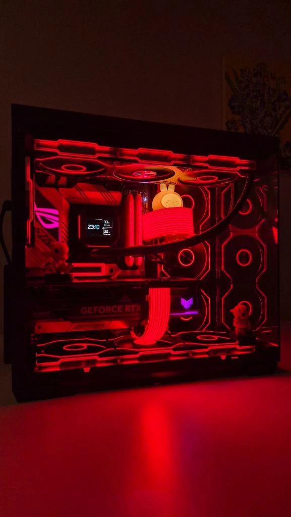게이밍용 고사양 컴퓨터 i7 14700kf rtx 4070ti 윈도우 정품 이미지