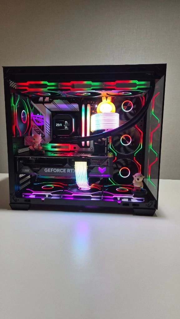 게이밍용 고사양 컴퓨터 i7 14700kf rtx 4070ti 윈도우 정품 이미지