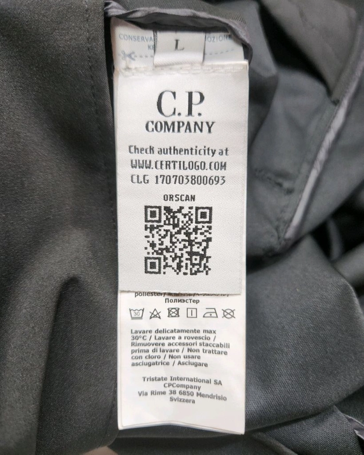 [새상품급 L] CP컴퍼니 방수 SHELL 후드자켓 발망 아미리 디스퀘어드2 크롬하츠 에디하디 에피그램 코오롱 k2 이미지