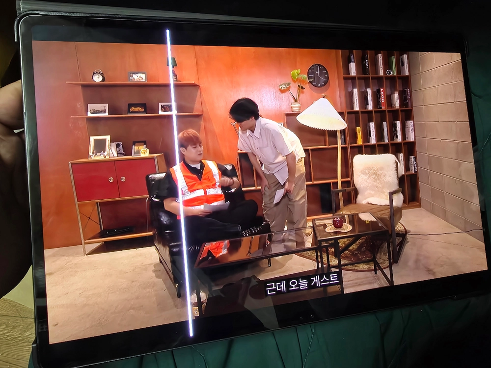 s8울트라 128g 와이파이 단품 (화면일자빛샘) 이미지