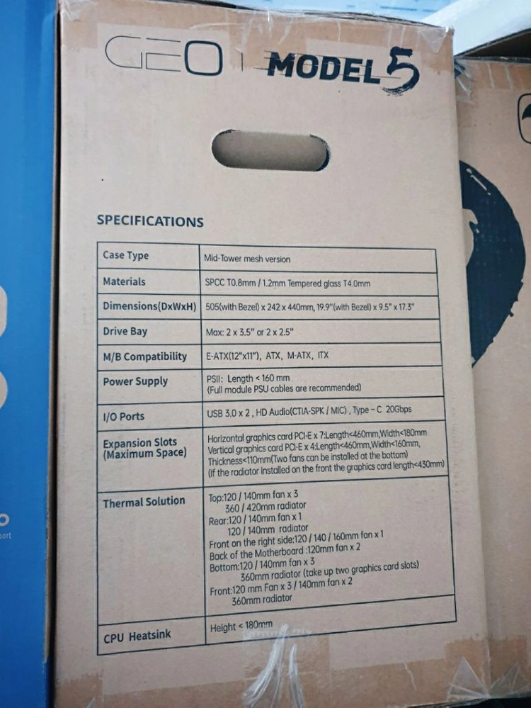 [미사용] GEO메트릭퓨처 Model5 (화이트) 케이스 새제품 이미지