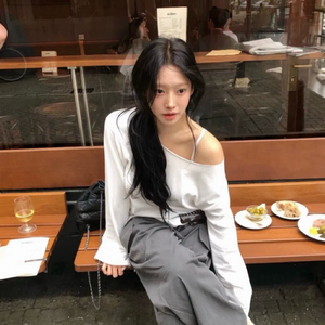 샵리즈 지젤 언발 티 화이트 Giselle unbal tee 이미지