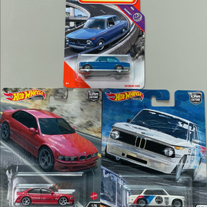 핫휠 M5, BMW 2002, 매치박스 M3 다이캐스트 미니카 3종 이미지