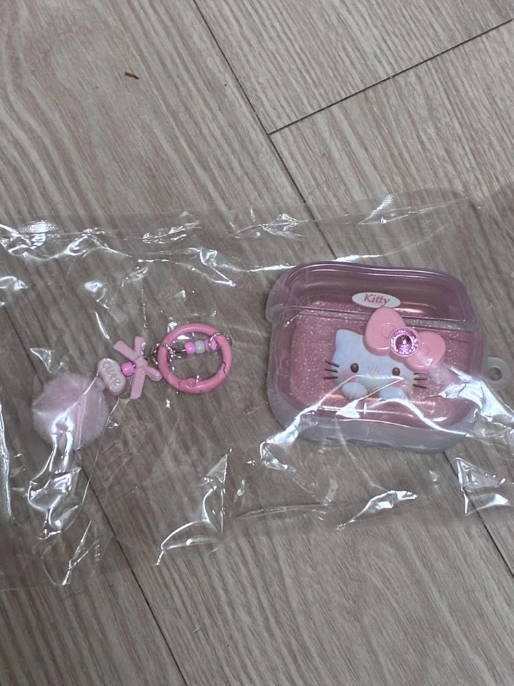 에어팟프로3 키티 케이스 이미지