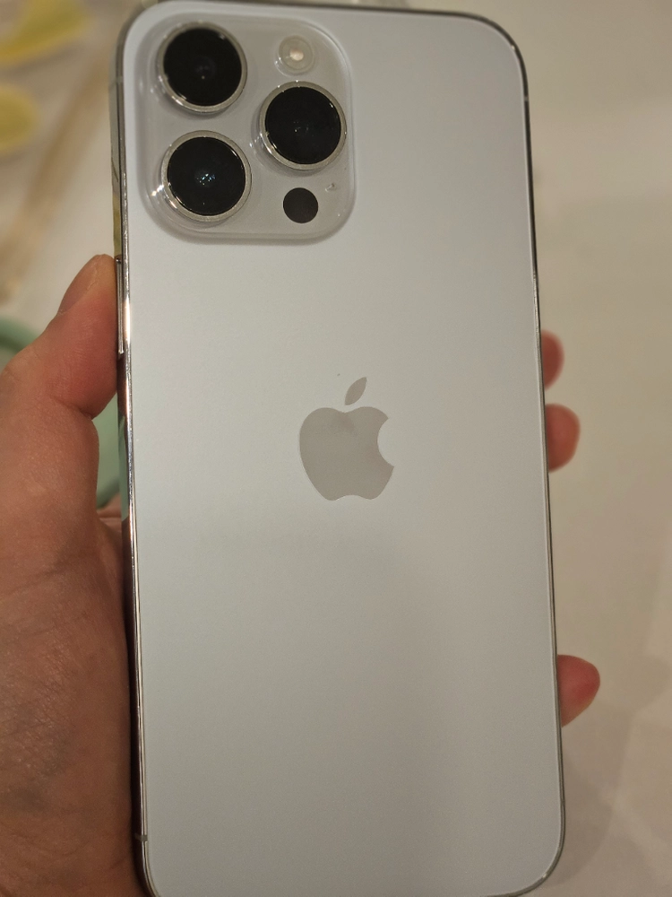 아이폰 14 Pro Max 512GB 실버 S급 + 케이스 4개 이미지