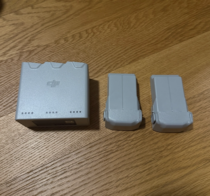 DJI 미니4프로 플라이 모어 콤보 플러스 배터리 2개 판매합니다(울산) 이미지